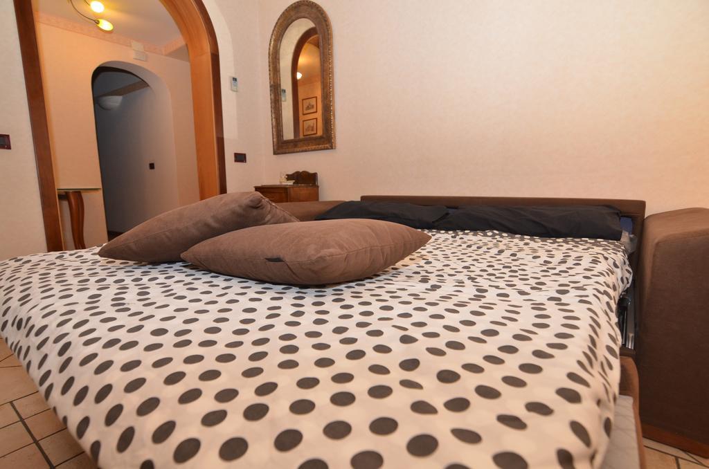 Apartment Gemmellaro Catania Room photo