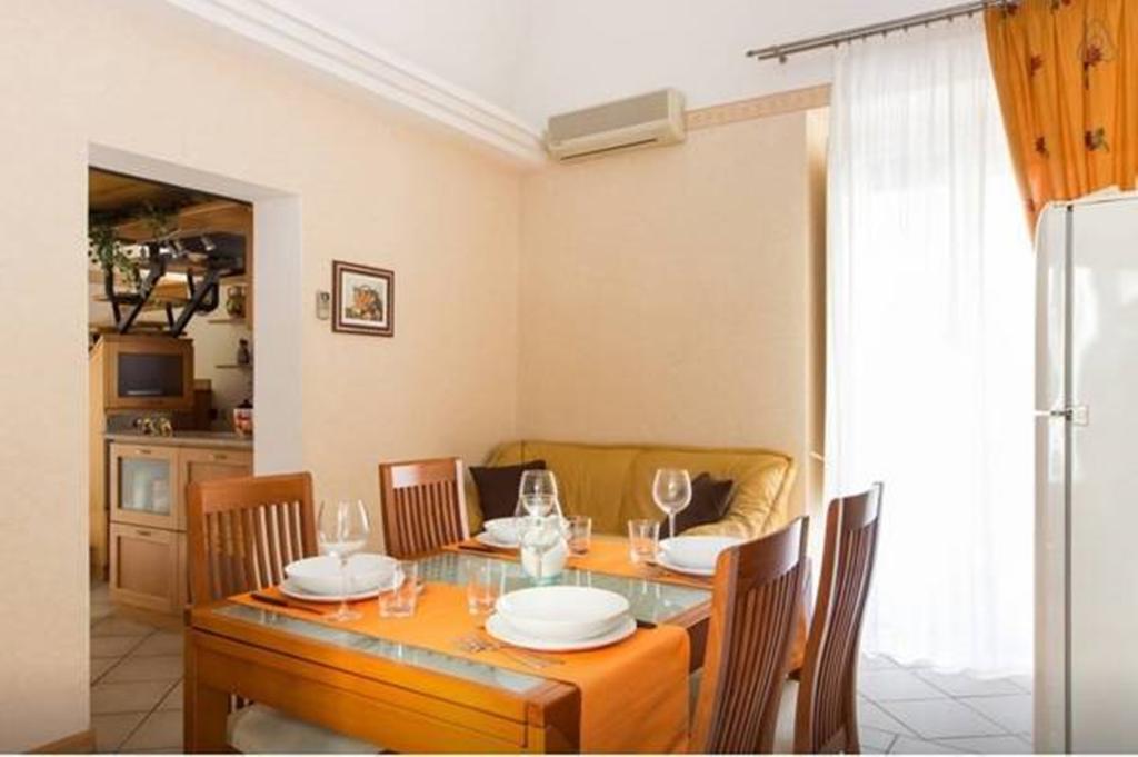 Apartment Gemmellaro Catania Exterior photo