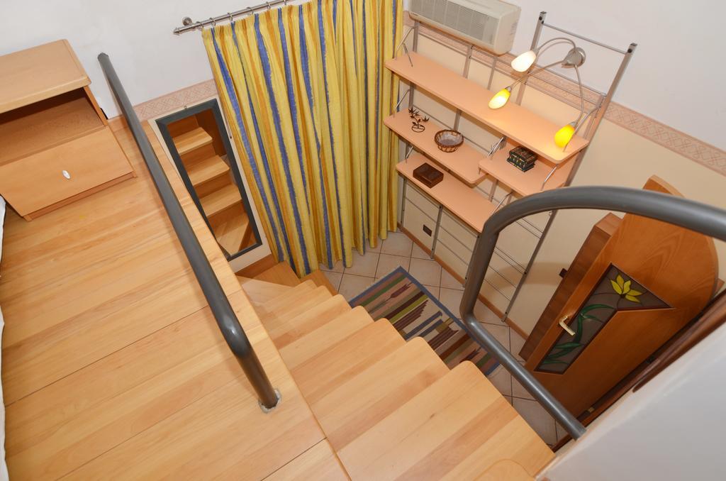 Apartment Gemmellaro Catania Exterior photo
